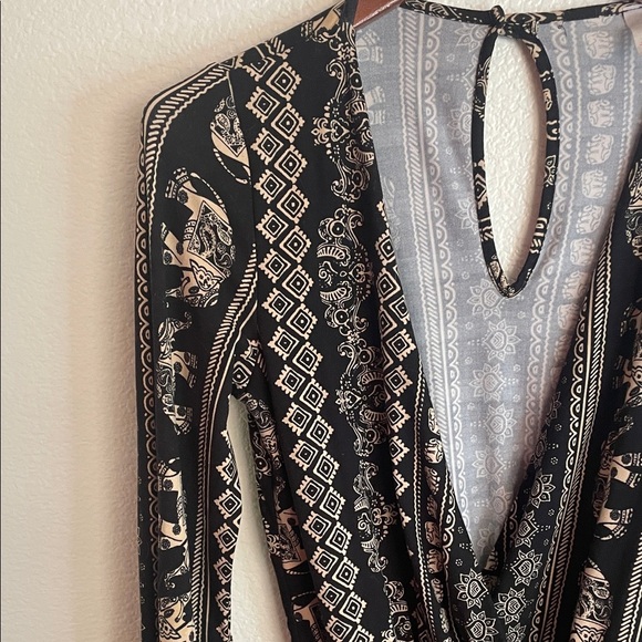 Boho Chic Black and Cream Patterned Romper - Picture 6 of 7